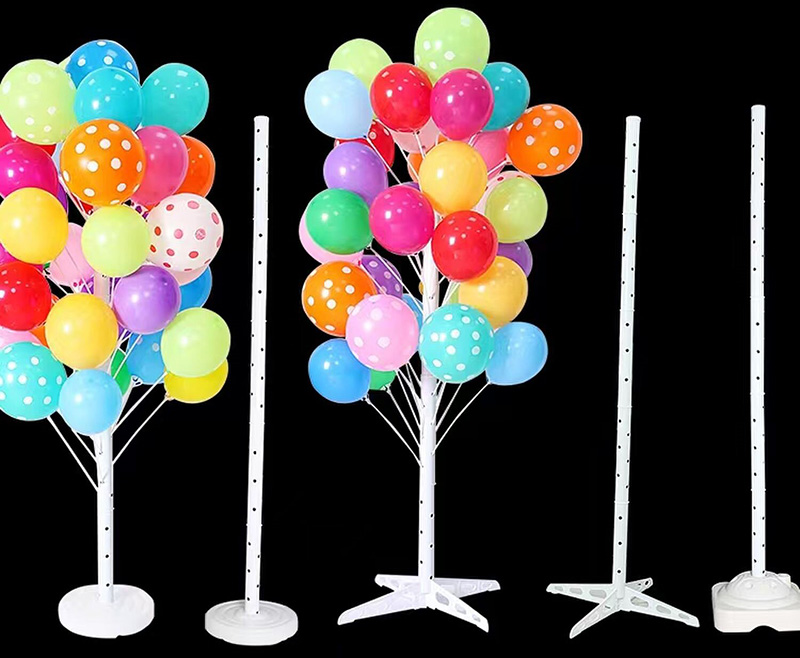 Ballon står